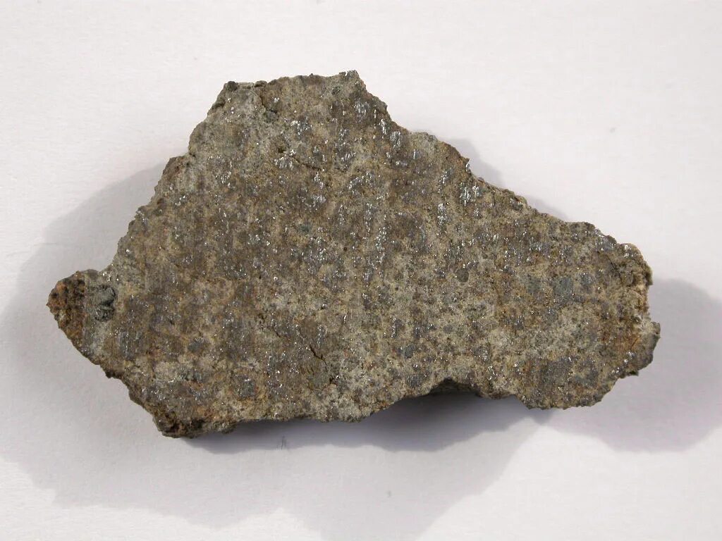 Кусок астероида. Метеорит импактит. Железный метеорит «сарепта. Цзилинь гирин метеорит. Метеорит сериччо.