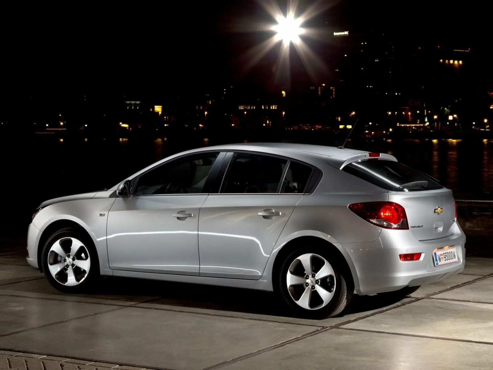 Chevrolet Cruze Hatchback 2012. Chevrolet Cruze 2012 хэтчбек. Шевроле Круз хэтчбек 2014. Chevrolet Cruze 2014 хэтчбек. Шевроле хэтчбек 2014