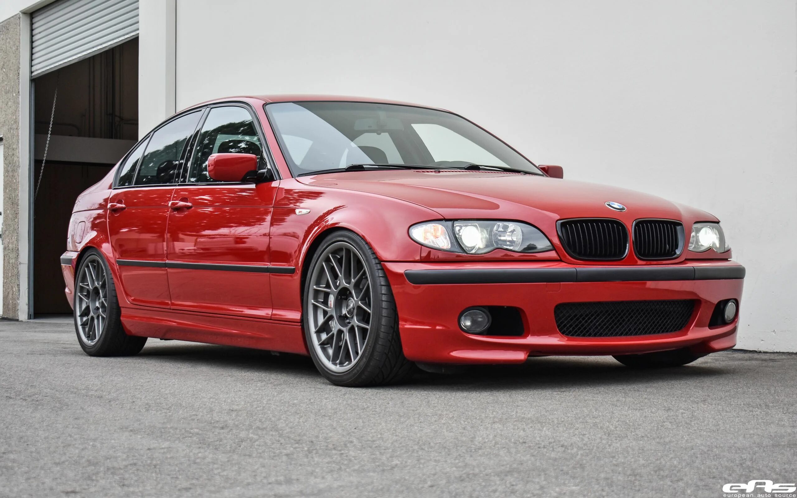 Е46 318i. BMW 330i e46. BMW e46 318i. BMW m3 e46 Imola Red. BMW e46 330.