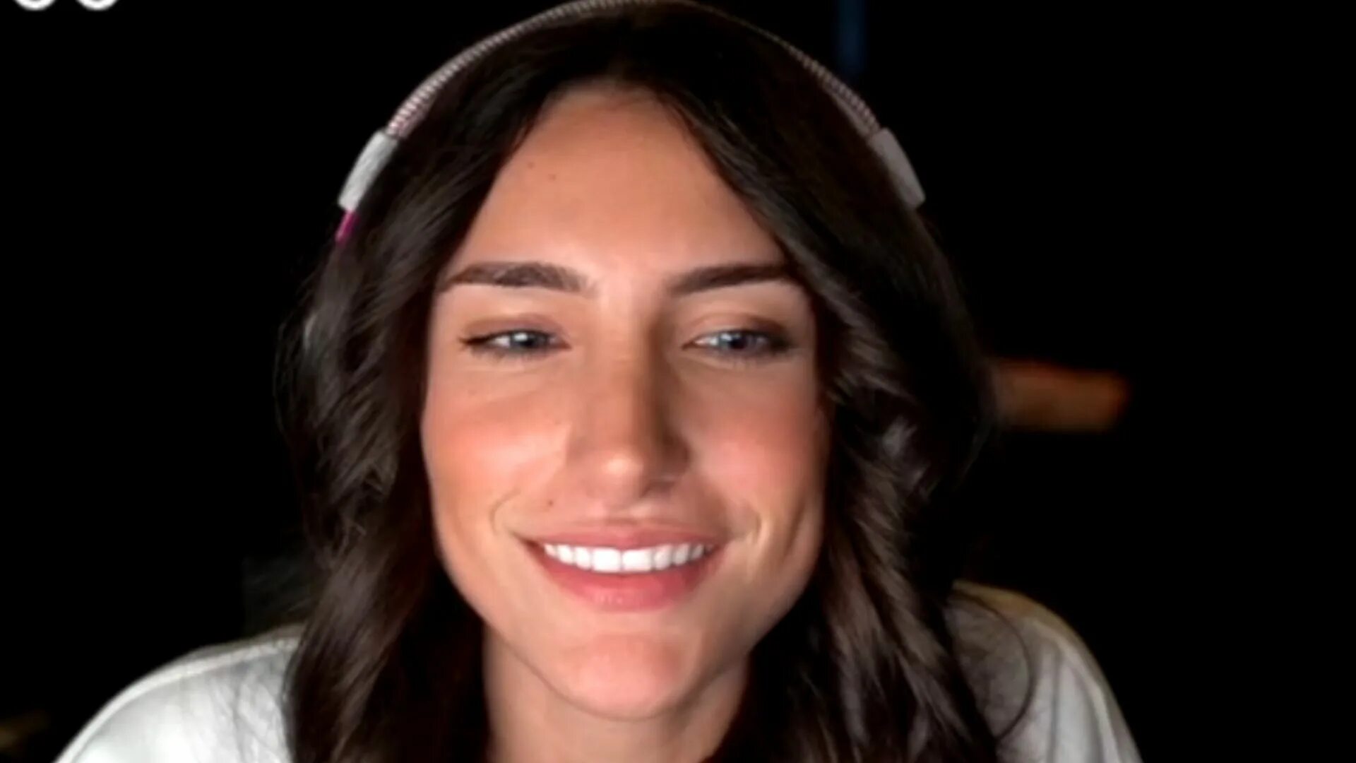 Nadia Streamer. Nadia twitch. Nadia Amine актриса.