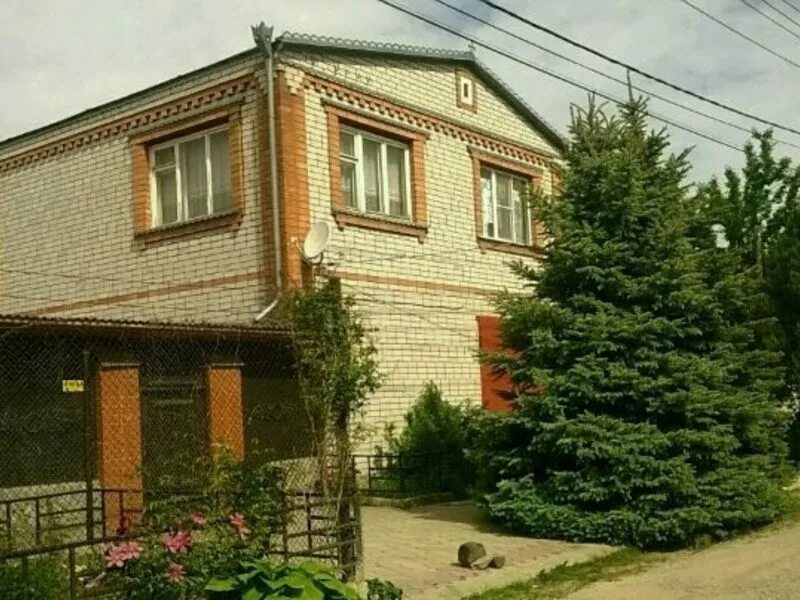 Красноармейская 174 Черкесск. Дом в Черкесске. Красивые дома в Черкесске. Авито Черкесск недвижимость.