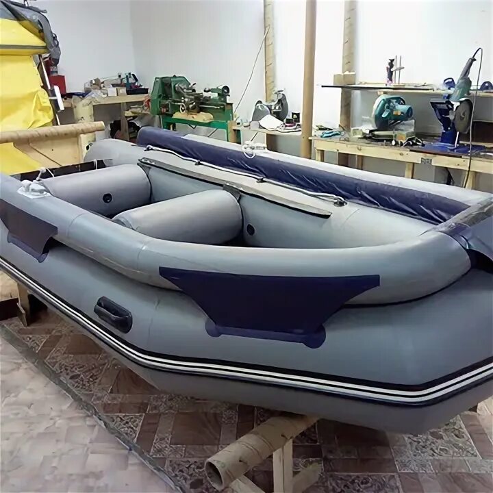 Лодка smarine strong 380. Заплатки для резиновых лодок. Дырявая лодка пвх. Материал для бронирования лодок пвх. Дополнительные баллоны на лодку пвх.