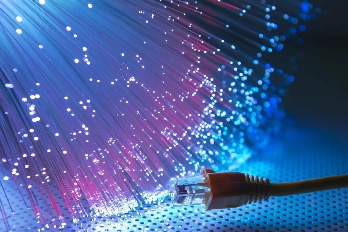 Fiber optic. Технология оптоволокна. Волоконно-оптический кабель (fiber optic). Полимерное оптическое волокно. Оптическая технология интернет.