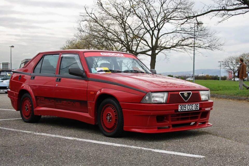 Альфа ромео 75 турбо. Alfa romeo 90. Alfa romeo 75 1. 0 twin spark. Alfa romeo 164 2,0 turbo двигатель.