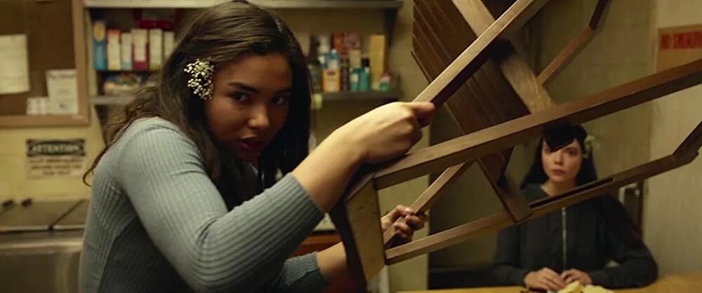 Split 2016. Сплит 2017. Кейси кук сплит. Split scene. Split 2016.