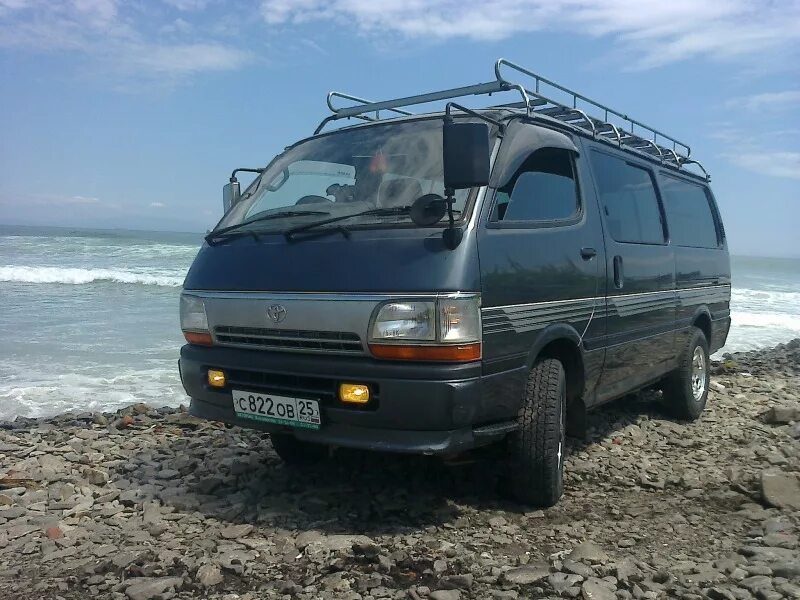 Toyota Hiace Грузопассажирский. Тойота Хайс 1990 Грузопассажирский. Тойота Хайс Грузопассажирский 4 ВД. Тойота Хайс Грузопассажирский hl119. Купить микроавтобус приморский край