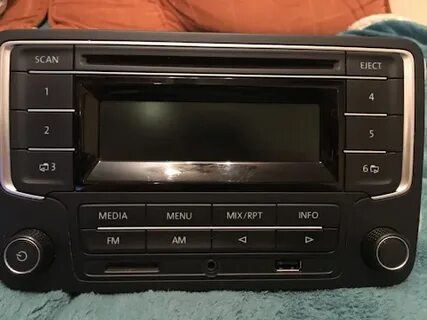Магнитола rcd 220