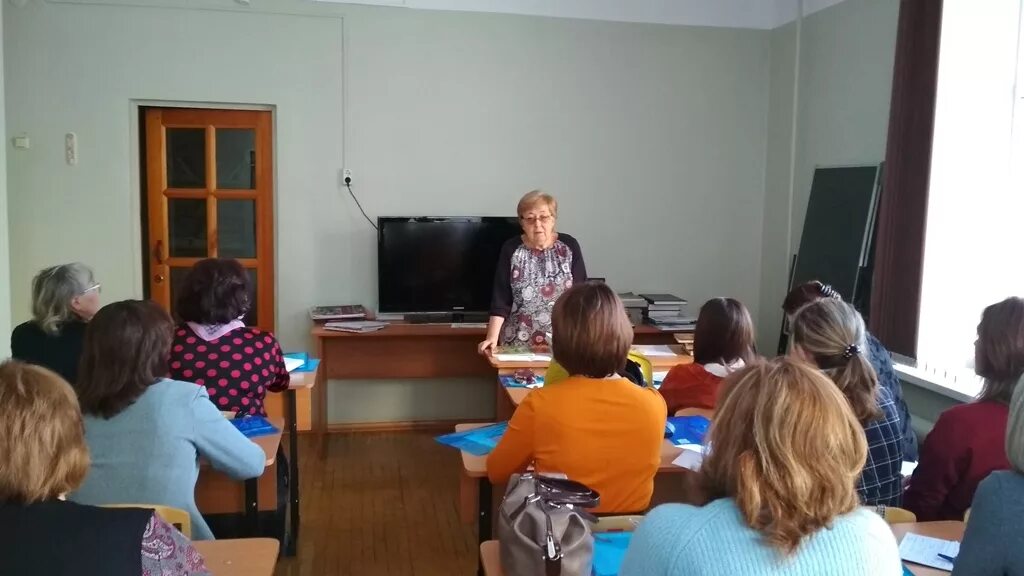 Сергей переверзев мегафон. Переверзев сергей сергеевич. Учитель истории уфа. Педагоги в уфе. Учитель истории уфа.