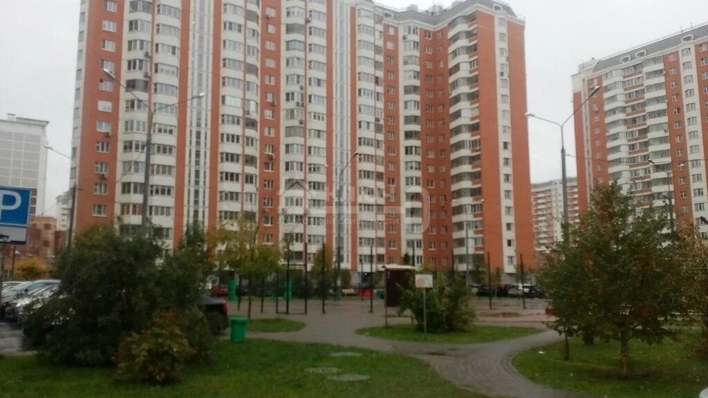 Лобня лобненский бульвар 4. Лобня шадунца 11. Лобня, бульвар лобненский, д. Лобненский дом 7 лобня. Аэропортовская 8 лобня.