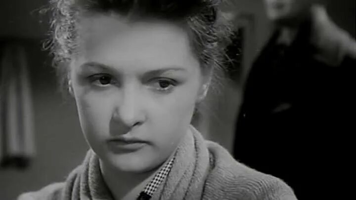 Человек родился 1953. Кадры из фильма человек родился. Человек родился фильм 1956 кадры. Человек родился фильм 1956 актёры. Человек родился фильм акт.