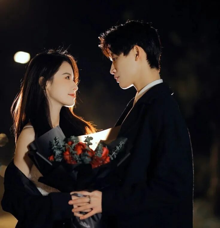 Hisasihun vkook близость. Ulzzang кореянки эстетика парочки. Корейские парочки. Корейские пары ulzzang. Корейцы друзья.