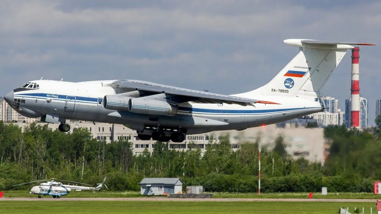 Аэропорт пулково столб 3. Пулковское шоссе 19 а карусель. Пулково из самолета. Пулково 19 мая 2024. Пулковское шоссе 19 м видео.