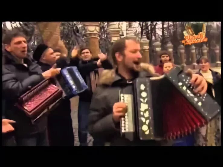 Гармонист грибанов шарья. Песни не ломай черемухи у реки. Не ломай черёмухи у реки поющие гитары. Песни не ломай черемухи у реки. Песни не ломай черемухи у реки.