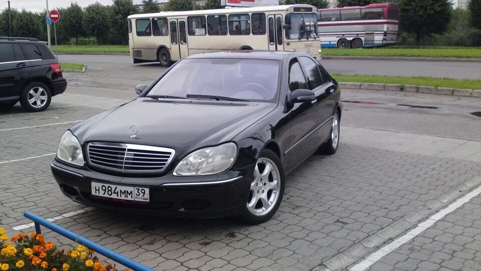 Мерседес бенц 220 3. Мерседес двигатель 6. Mercedes benz. 3 amg. Mercedes w140 s600.