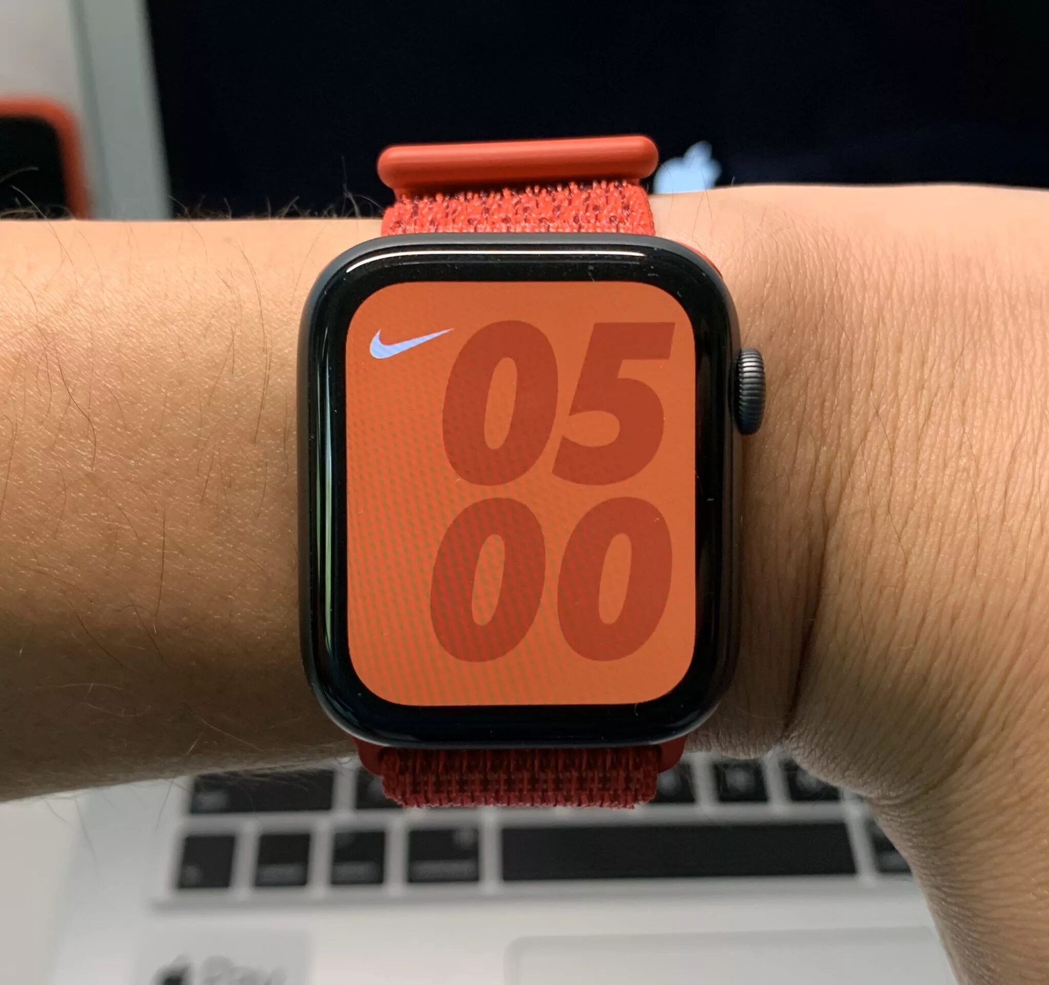 Циферблат watch 5. Эппл вотч 6 найк. эппл вотч 5 найк. эпл вотч nike. apple watch nike.