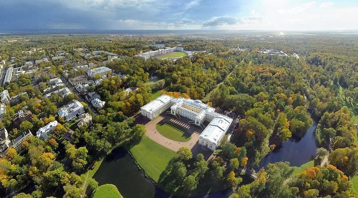 Пушкин город санкт-петербург. Екатерининский парк царское село. Город пушкин александровский парк. Питер екатерининский дворец парк. Город пушкин реки.