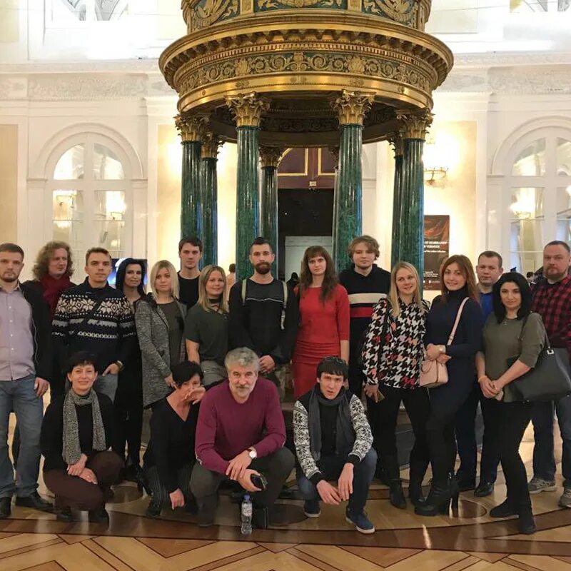 Сотрудники Государственного Эрмитажа (Санкт-Петербург) на открытии выставки