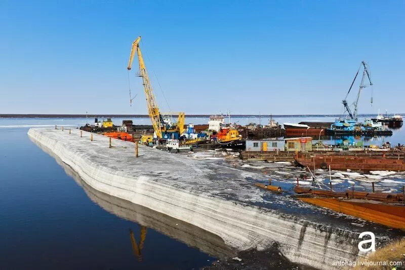 Порт хатанга. Морской порт хатанга. Морской порт хатанга. Порт хатанга. Хатанга морпорт.