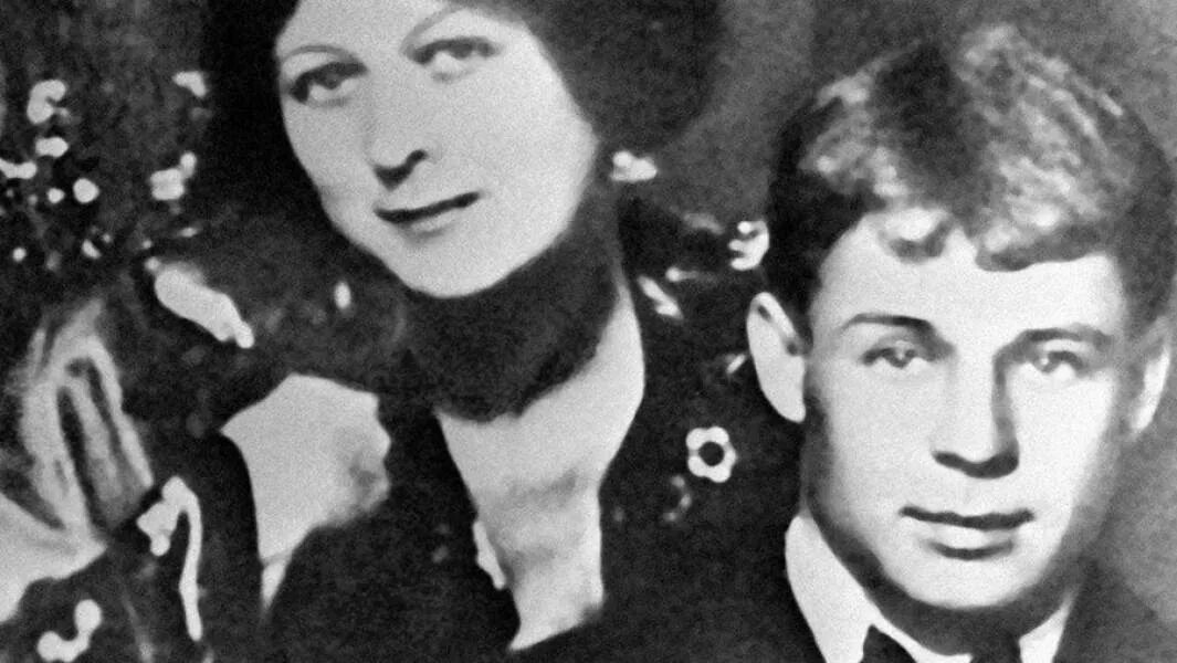 Айседора дункан старше есенина. Айседора дункан старше есенина. Айседора дункан старше есенина. Есенин / дункан. Есенин / дункан.