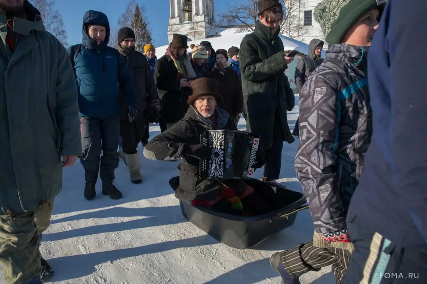 Городок масленица 2024. Масленица. Масленица в Ярославле. Масленица Церковь. Прощание с Масленицей.