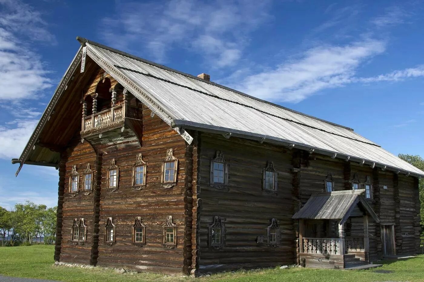 Новгородская изба пятистенок. Северная изба Архангельск. Деревенская изба пятистенок. Сев изба Вологда.