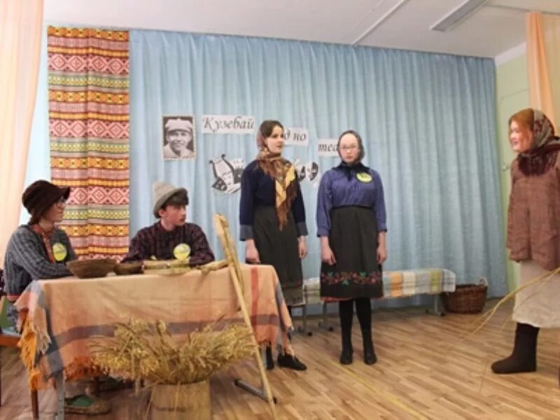 Пудж в адидасе. Пудж закуп. Денди хукает на фонтан. Обе команды выбрали pudge dota. Погода в большой пудге на неделю.