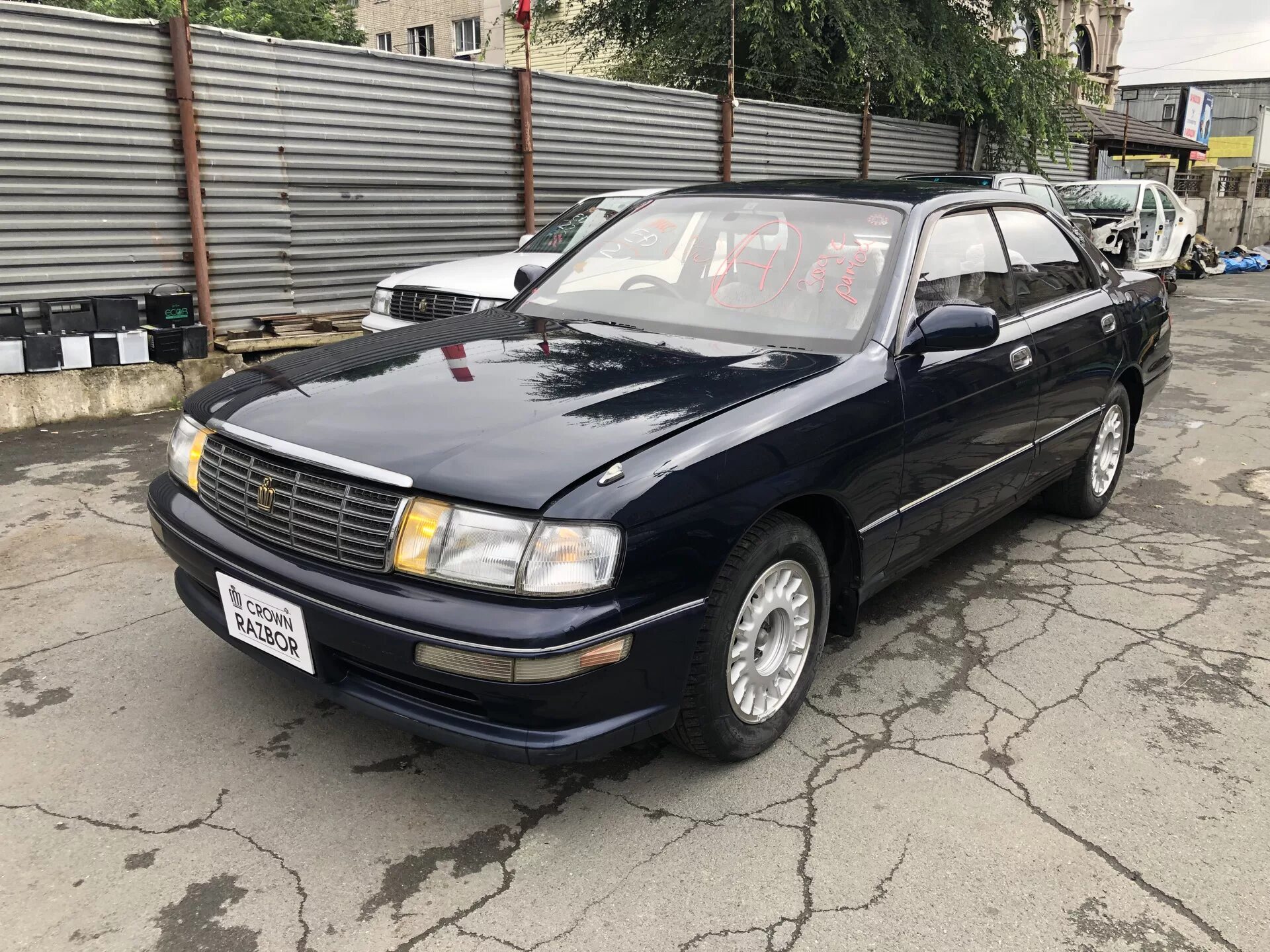 Тойота краун 141. Toyota Crown jzs141. Toyota Crown 141. Toyota Crown 90 кузов. Тойота Краун 141 кузов.