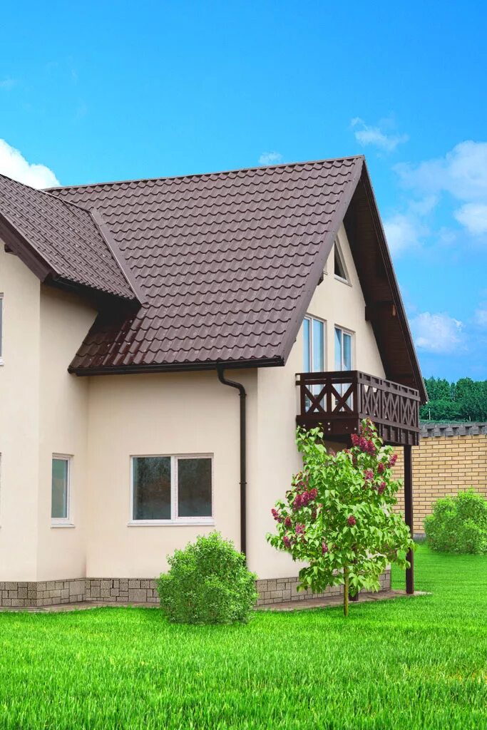 дом со стеклянным фасадом. благоустройство участка коттеджа. доме благодаря которому можно. дом в европе. рыбинск историко-архитектурный музей-заповедник.