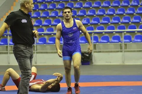 Мастер спорта по вольной борьбе