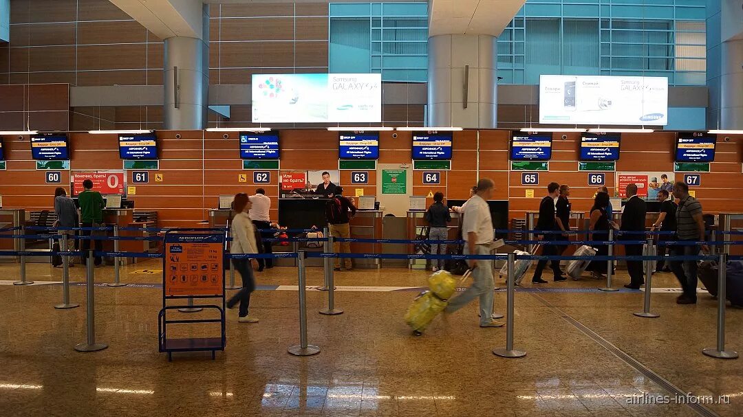 Шереметьево терминал в регистрация на рейс. Аэропорт шереметьево стойки регистрации. стойки регистрации в аэропорту шереметьево терминал в. аэропорт шереметьево терминал в аэрофлот. стойки регистрации аэрофлот в шереметьево.