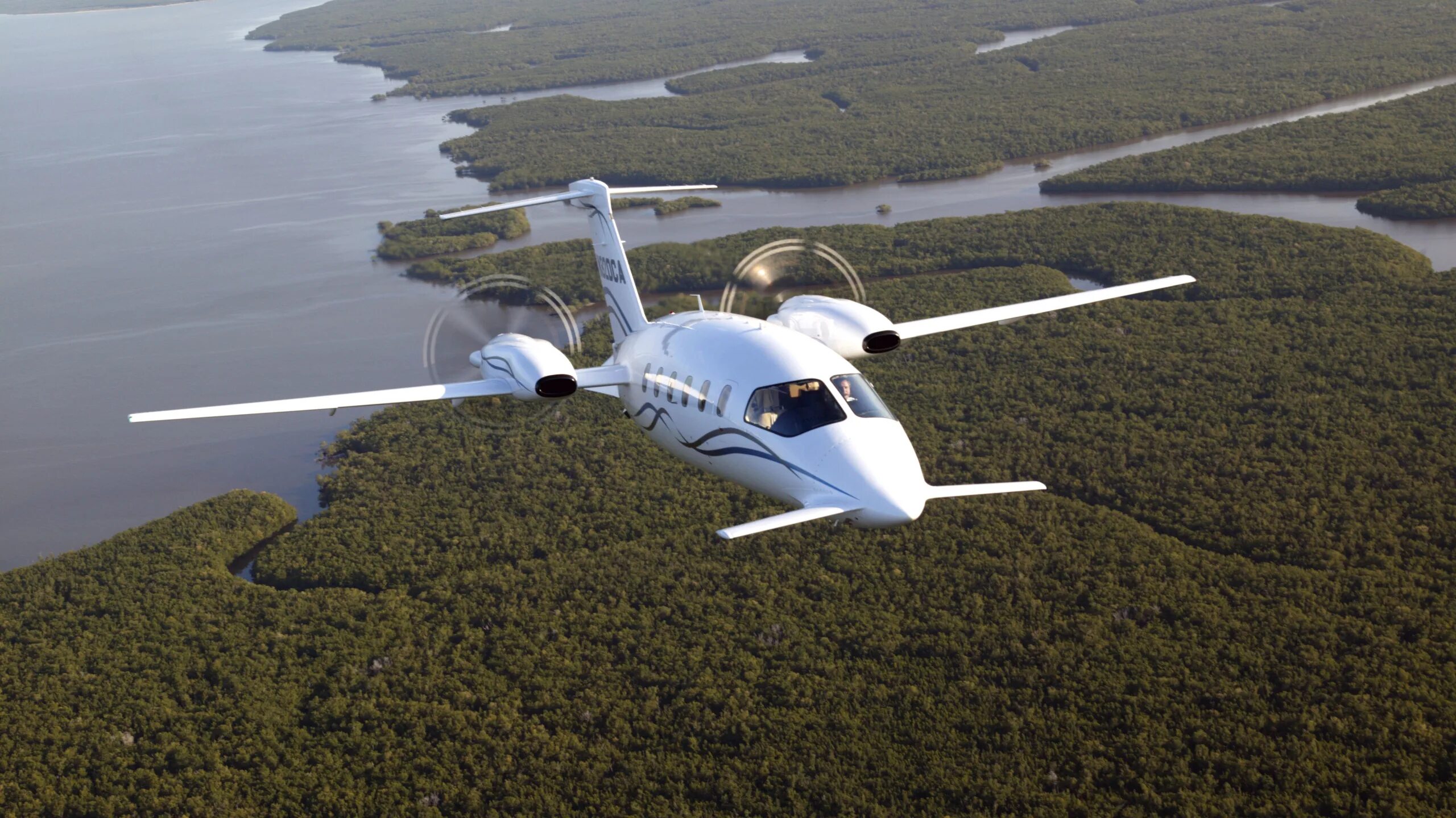 Дальность полета легкомоторного самолета. Самолет Piaggio p180 Avanti II. Самолёт Piaggio p.180 Avanti. P180 Avanti. Piaggio p.180 Avanti в России.