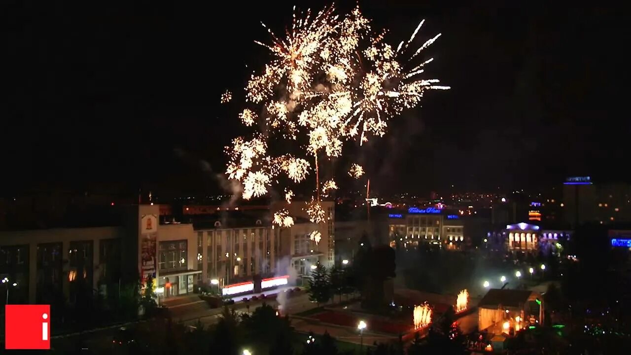 Салют улан удэ сегодня. Салют улан-удэ. Салют улан-удэ гагарина. Салют улан-удэ. Салют улан удэ сегодня.