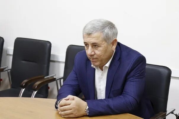 Совещание в минтруде по рд. Министр социального развития дагестан. Министр социального развития дагестан. Зам председателя правительства рд махмудов. Мурад казиев министр труда.