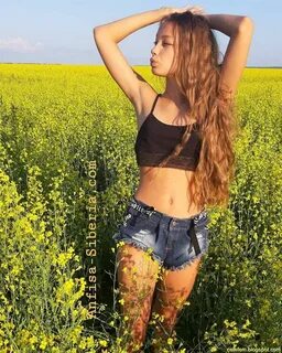 Anfisa-Siberia - Belleza Incipiente: Otra impresionante belleza rusa
