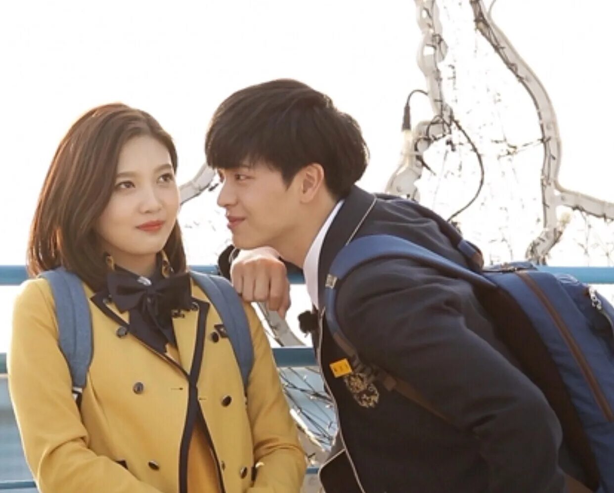 Хватай сондже и беги дата выхода дорамы. Joy and sungjae. обои дорама сондже беги. мы молодожены джой и сонджэ. дорама хватай сондже и беги обои.