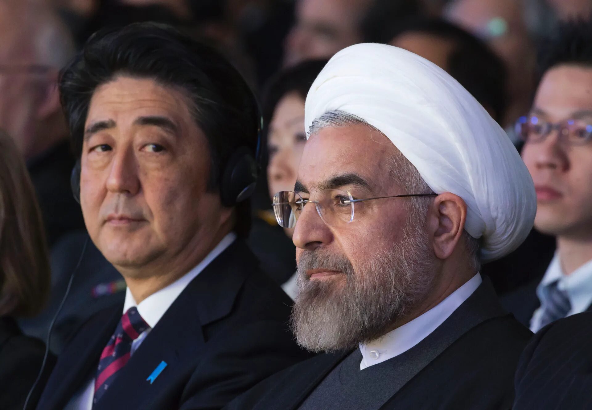 Форуги премьер министр Ирана. Премьер министр Ирана фото. Иран Япония. Иранцы в Японии. Премьер министр ирана