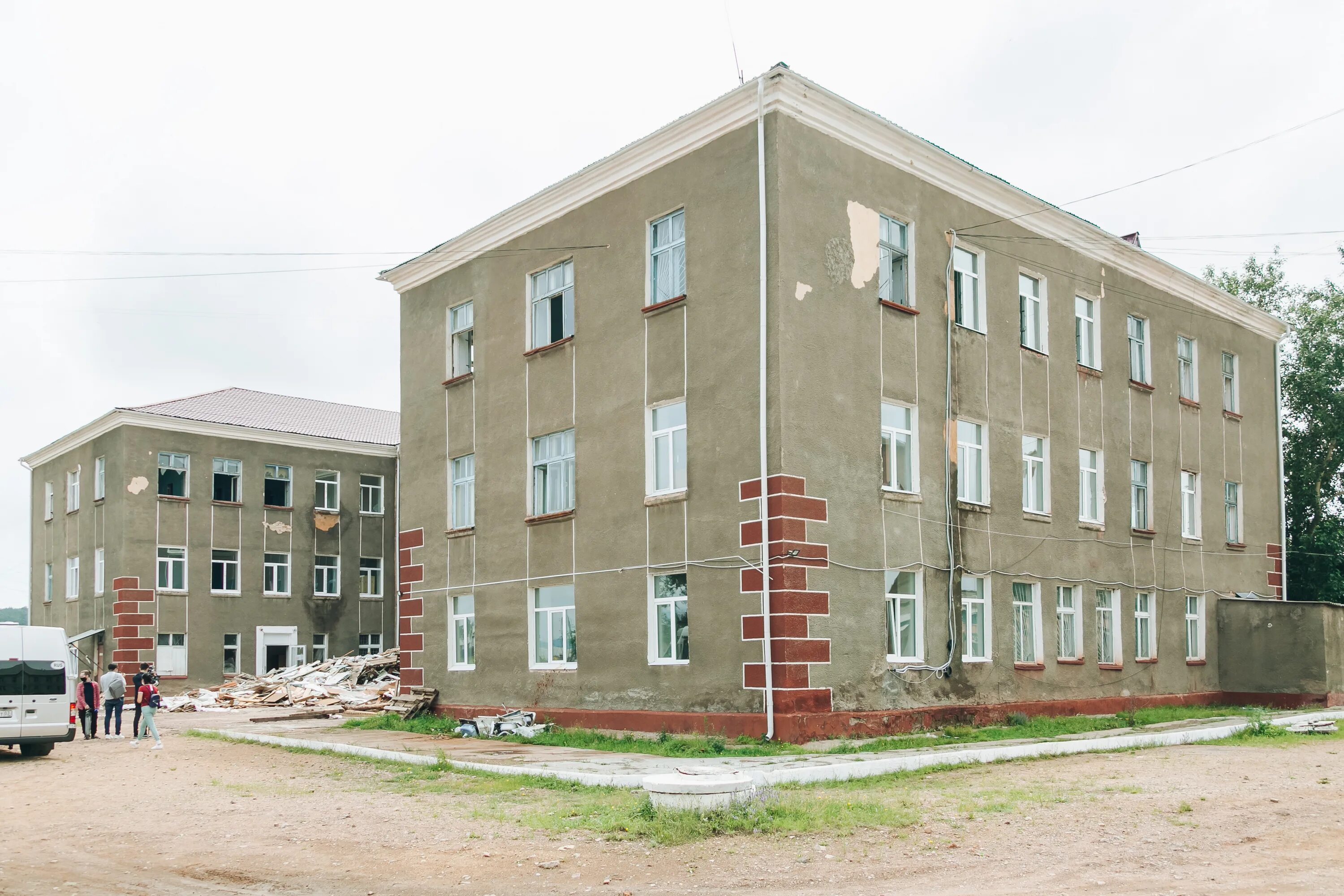 Петропавловка бурятия больница. Петропавловка джидинского района. Главный врач хоринской црб. Селенгинск кабанского больница. Больница бурятия.