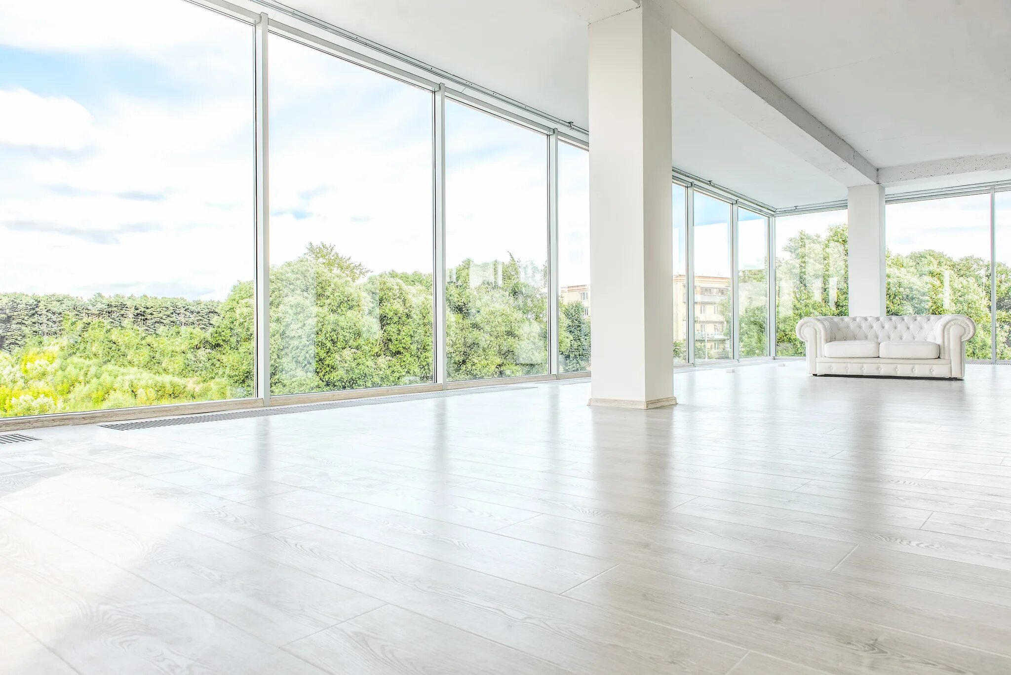 Красивый дом. Синий богатый дом. Большие светлые здания запятая. Большие светлые здания запятая. Большие светлые здания запятая.