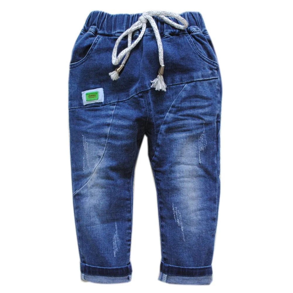 детские джинсы сайт. дети в джинсах. детские джинсы сайт. джинсы детские. ноги ребёнка в джинсах тёмных синих.