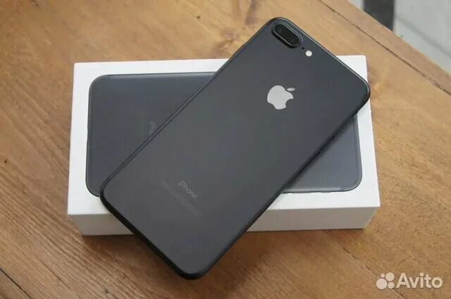 Телефон Apple iPhone 7 Plus 128Gb Black Б/У, хорошее состояние купить в Иркутске