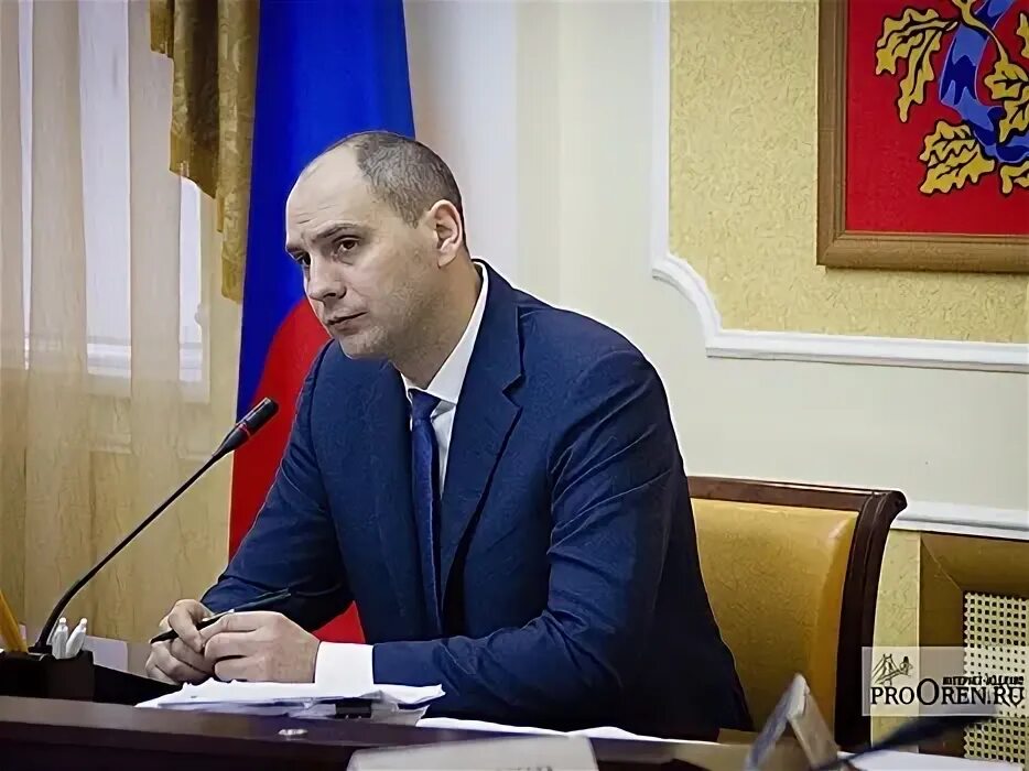 Денис Паслер: Атриум" и 16-этажный недострой на площади Ленина - городской позор