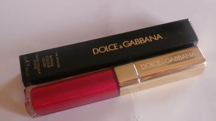 Блеск для губ дольче. Блеск Dolce Gabbana 143. Dolce Gabbana блеск для губ. Блеск для губ Дольче Габбана палитра. Блеск для губ Дольче Габбана 9.