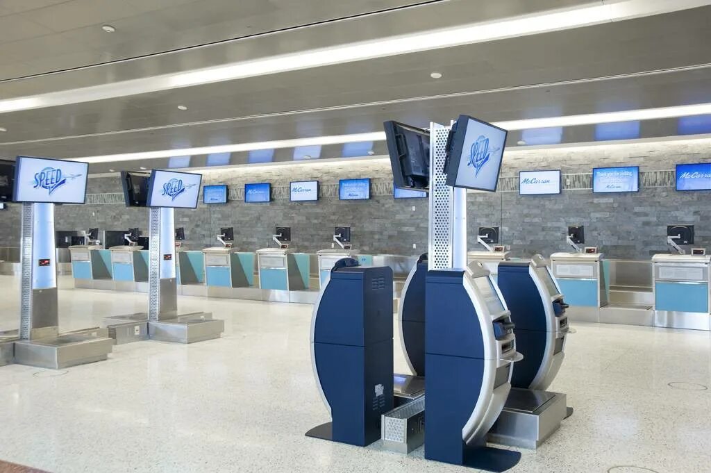 Теле терминал. Терминал аэропорта. электронная стойка регистрации в аэропорту. датчик аэропорт. терминал check-in.