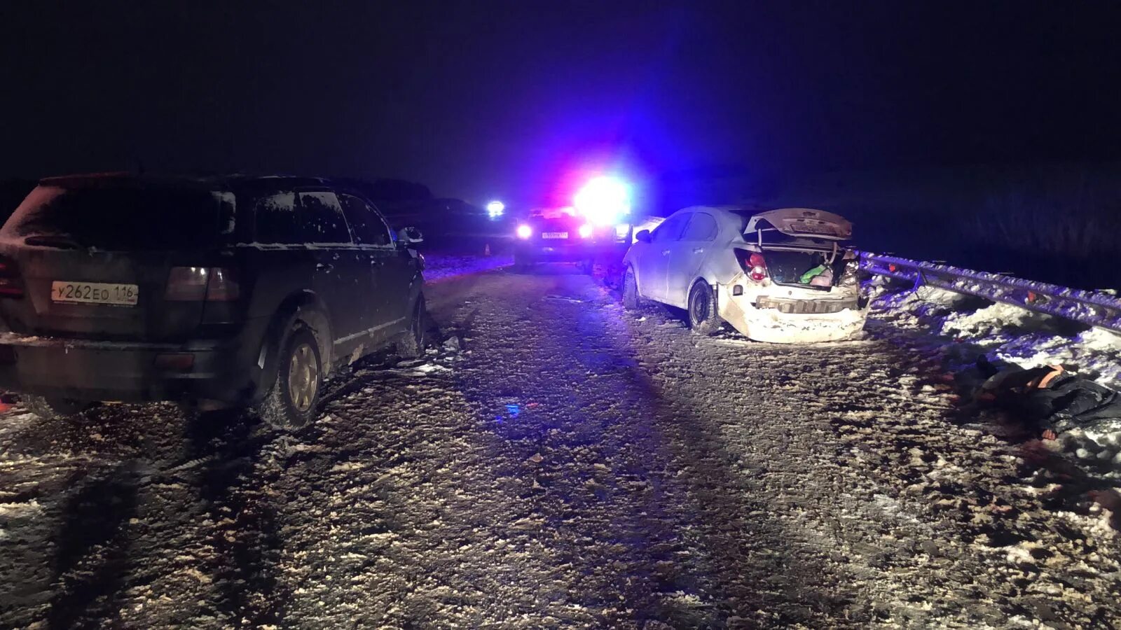 2 января вечером. ДТП на трассе Казань Ульяновск. ДТП Казань Ульяновск трасса сегодняшнее. ДТП Казань Ульяновск трасса.