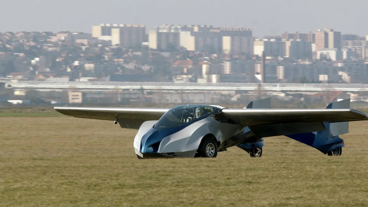 Первая машина самолет. AEROMOBIL 2.5. AEROMOBIL 4.0. AEROMOBIL 1.0. Машина самолет.