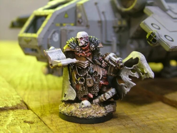Warhammer 40000 rogue trader lex imperialis. Вархаммер инквизитор конверсия. инквизитор rogue trader. экклезиарх вархаммер. warhammer rogue trader путь еретика.