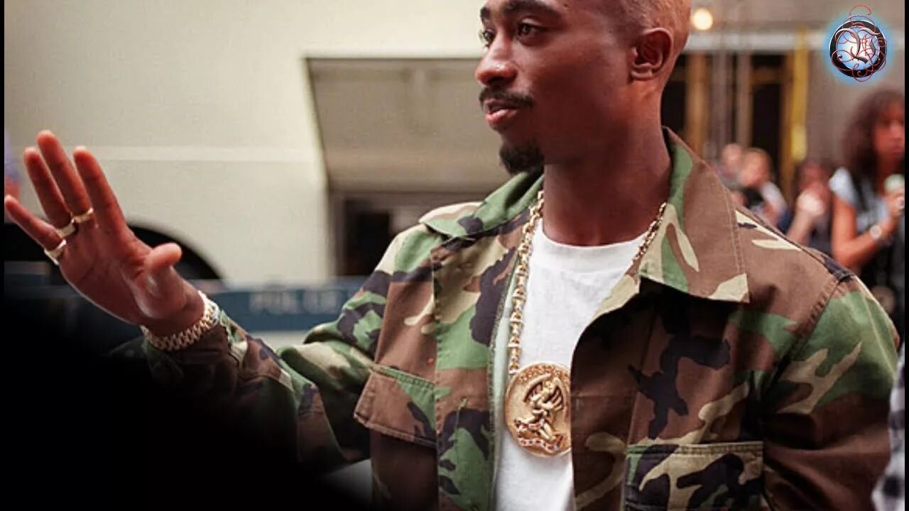 2pac shiza. 2pac. тупак шакур фото. тупак амару шакур. 2pac в камуфляже.