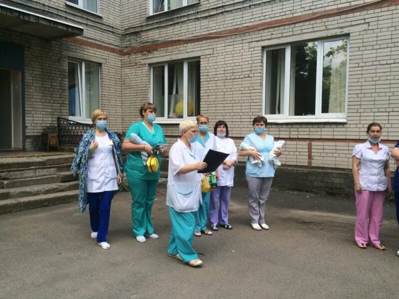 Гатчина пц палаты. Гатчинский роддом. Роддом гатчина. Перинатальный центр гатчина родильное отделение. Гатчина пренатальный центр.