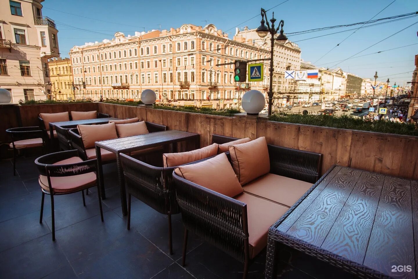 Где поесть в санкт петербурге на невском. Ресторан Commode Санкт-Петербург.