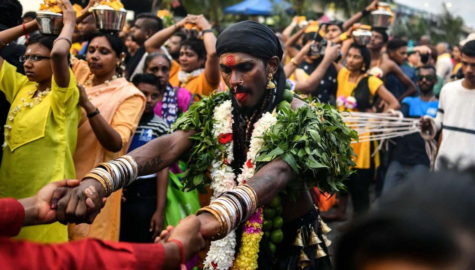 праздник у индусов сегодня. независимость индии. праздник у индусов сегодня. индийский праздник красок холи. праздник у индусов сегодня.